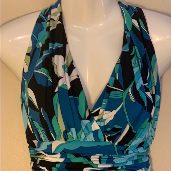 3 dresses! - Picture 3 of 14